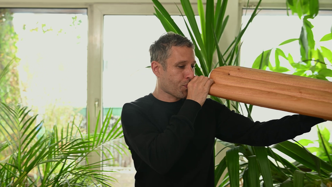 Z-shaped Didgeridoo, Tuning D, Natural video