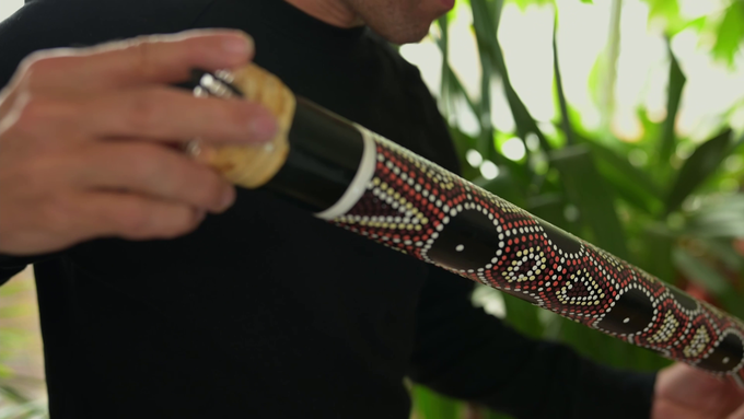 Medium Bamboo Rainstick, Black video
